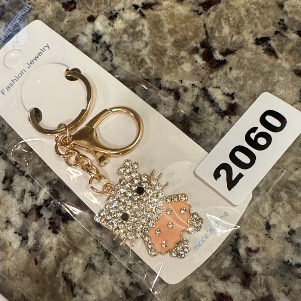 2060 Gold Tone Hello Kitty Key Ring and‎ Bag Charm